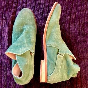 Green suede Free People ankle boots